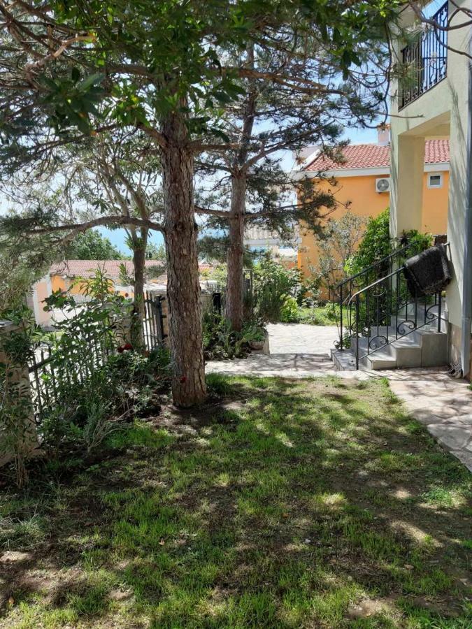 Vila Maljevik Сутоморе Экстерьер фото