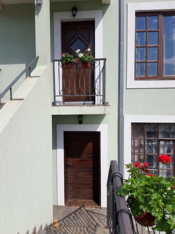 Vila Maljevik Сутоморе Экстерьер фото